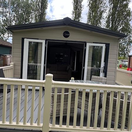 Family Fun Getaway Holiday Home Northampton Exterior foto